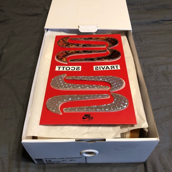 Travis Scott Air Force 1 Sail - Picture 2 of 8